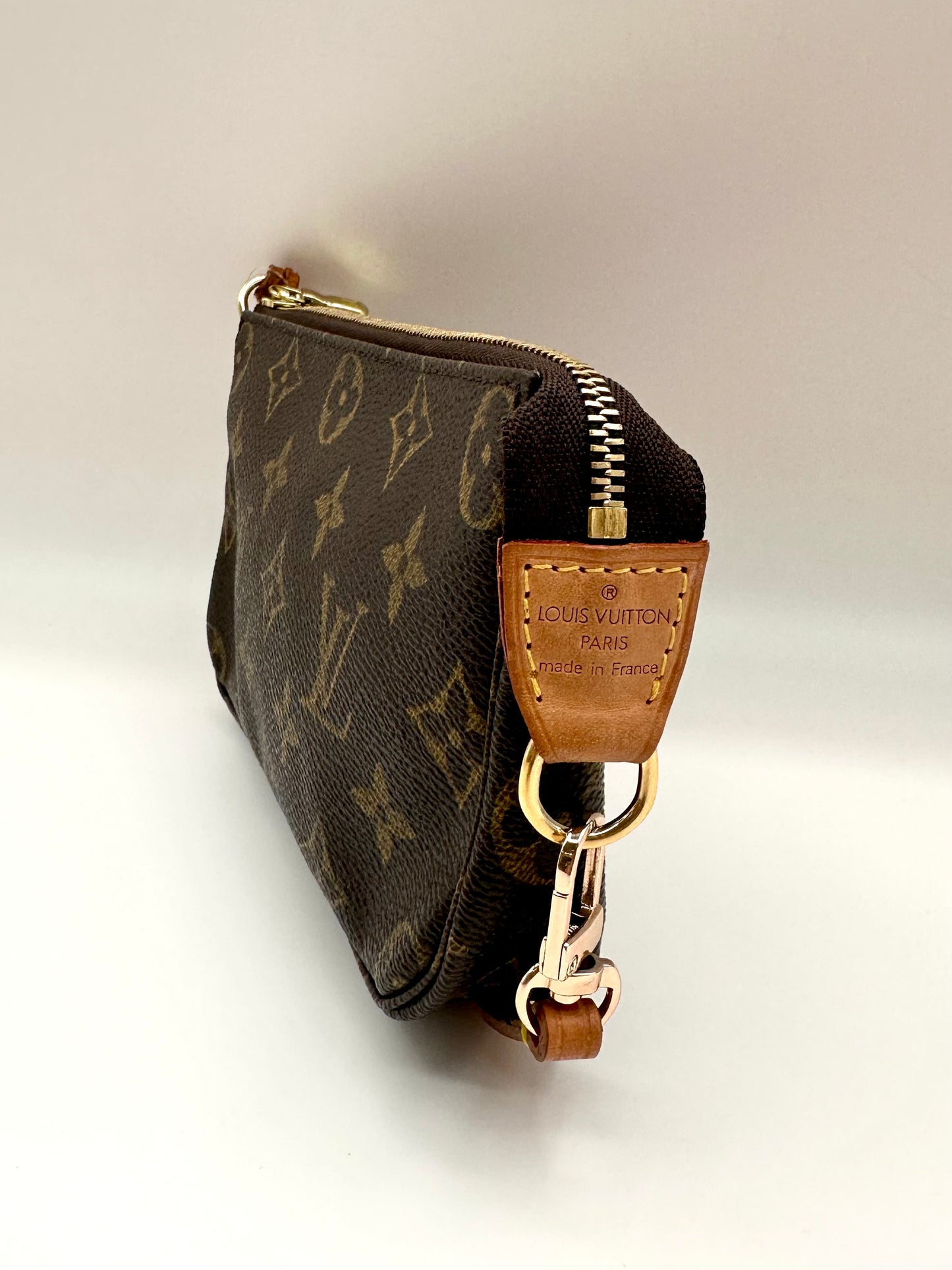 Louis Vuitton Vintage Monogram Mini Pochette