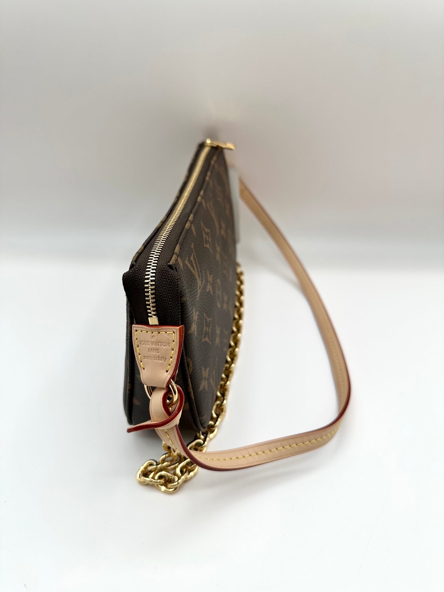 Louis Vuitton Monogram 'Pochette Accessoires' Bag